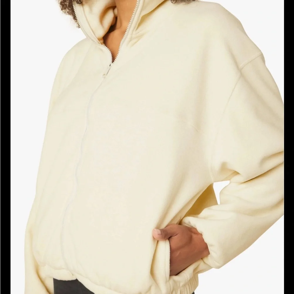 NWT Beyond Yoga Feeling Chill Jacket Size Small - Picture 4 of 5